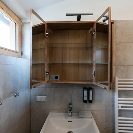 Chalet 1a 'horst' Wandern, Grillen, Panorama Sauna! Klippitztorl